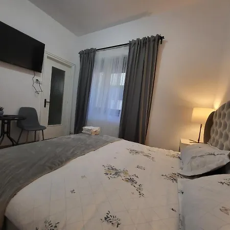 Carmen Housing 2-3